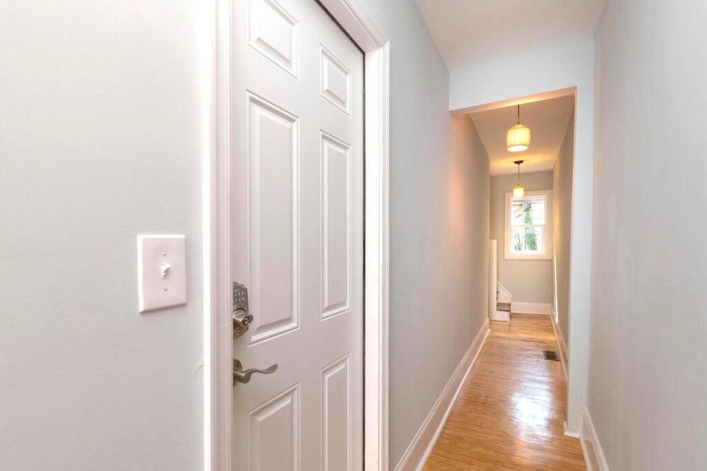 Budget Bed Room Near Downtown Inner Harbor W Free Parking Baltimora Esterno foto