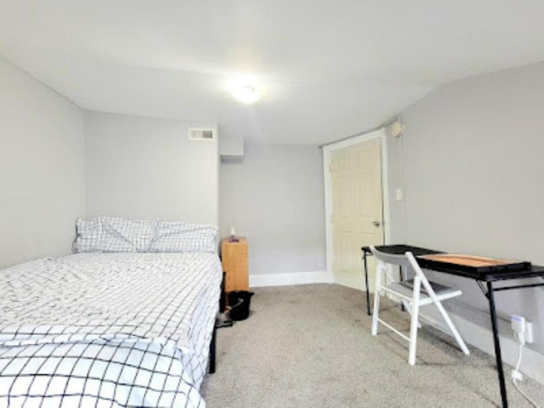 Budget Bed Room Near Downtown Inner Harbor W Free Parking Baltimora Esterno foto