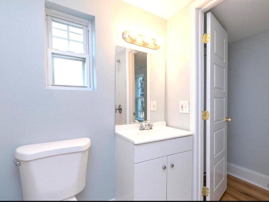 Budget Bed Room Near Downtown Inner Harbor W Free Parking Baltimora Esterno foto